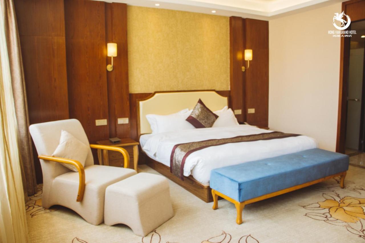 Hong Van Grand Hotel Mong Cai Eksteriør bilde