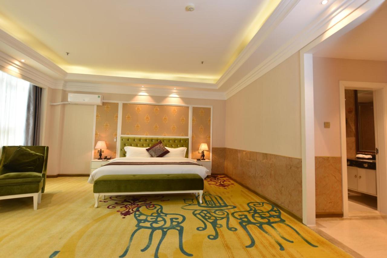 Hong Van Grand Hotel Mong Cai Eksteriør bilde