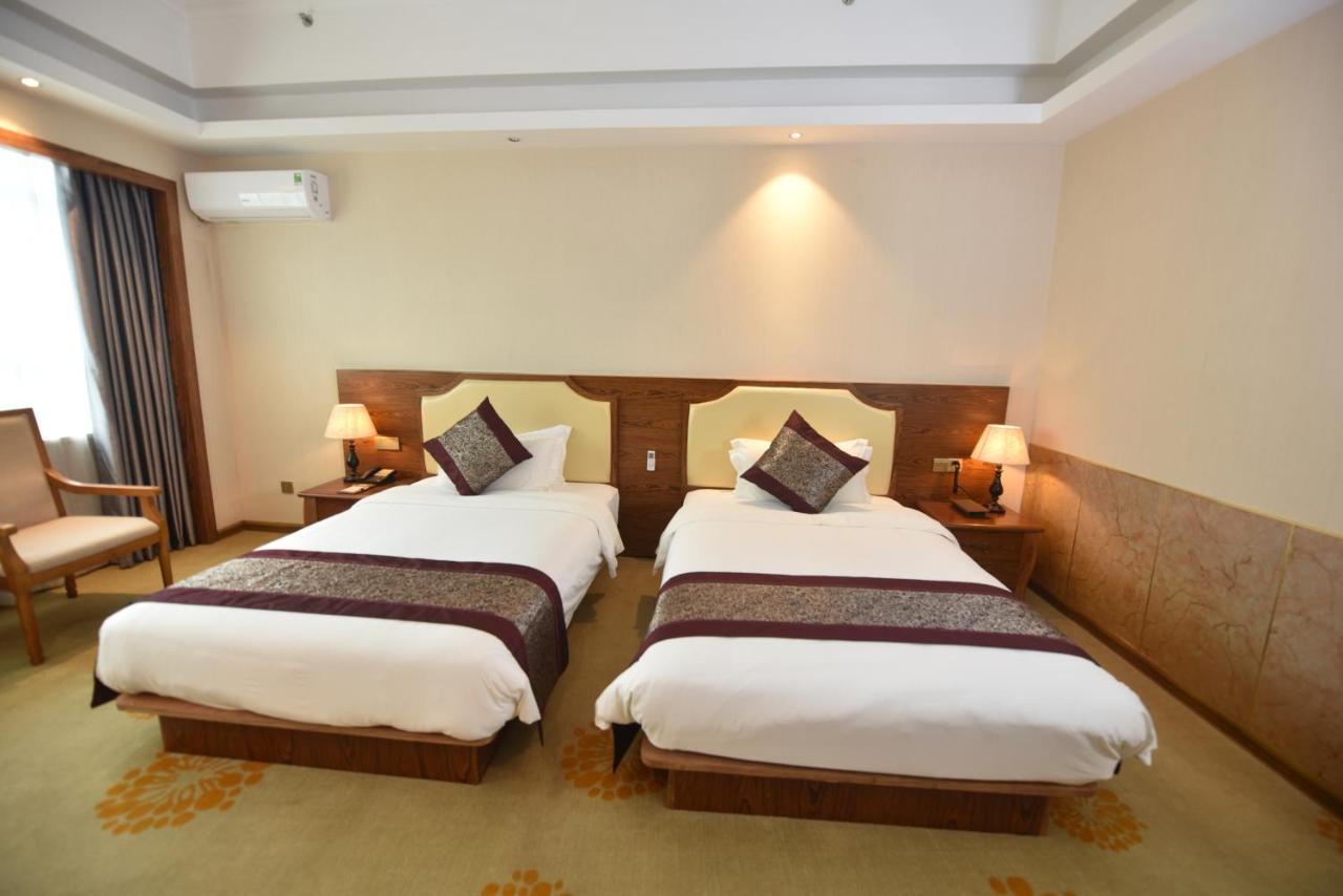 Hong Van Grand Hotel Mong Cai Eksteriør bilde