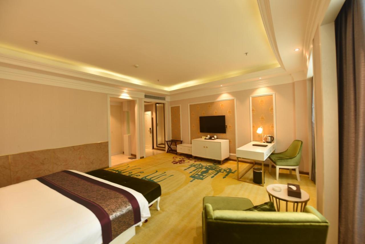 Hong Van Grand Hotel Mong Cai Eksteriør bilde
